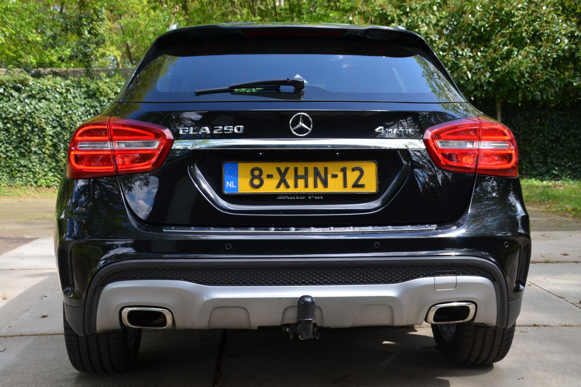 38168643-8.jpg